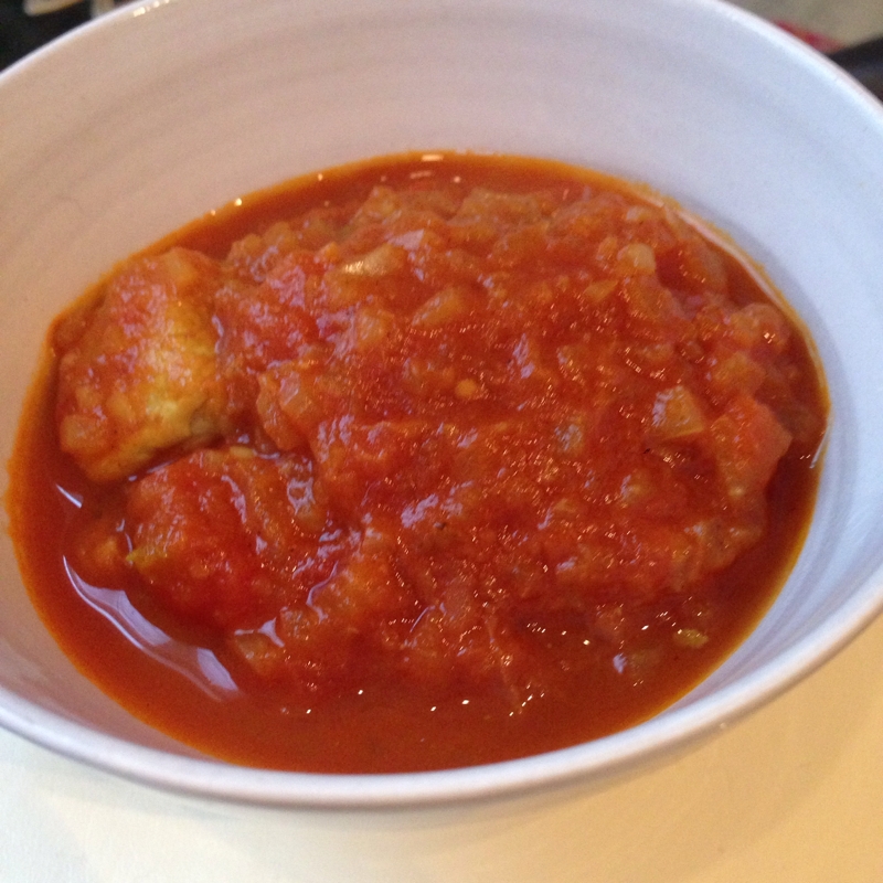 市販のルーを使わずに作るカレー(トマトベース)