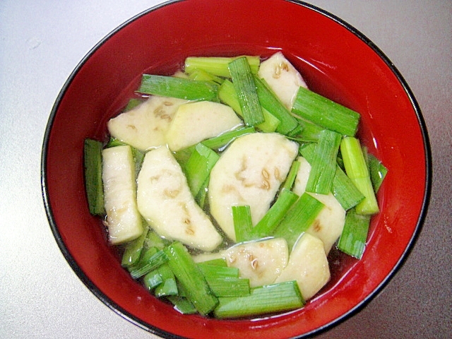 茄子とニラの味噌汁 レシピ 作り方 By Mint 楽天レシピ