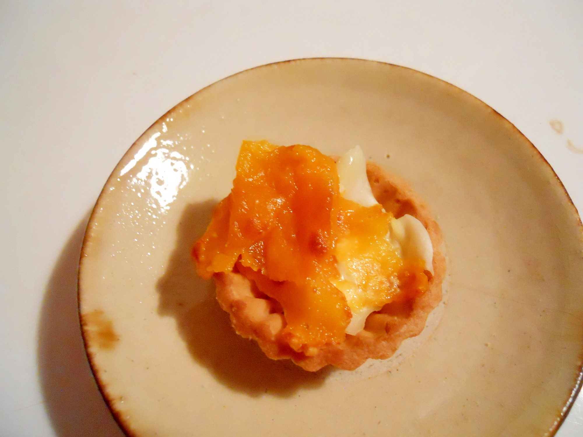 クッキータルト in ディップソース＆玉葱＆チーズ