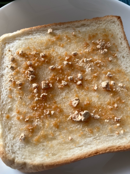 朝食に簡単☆はちみつきな粉トースト