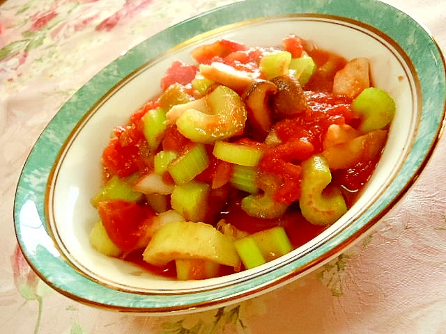 デトックス❤エリンギとササミとセロリのトマト煮❤