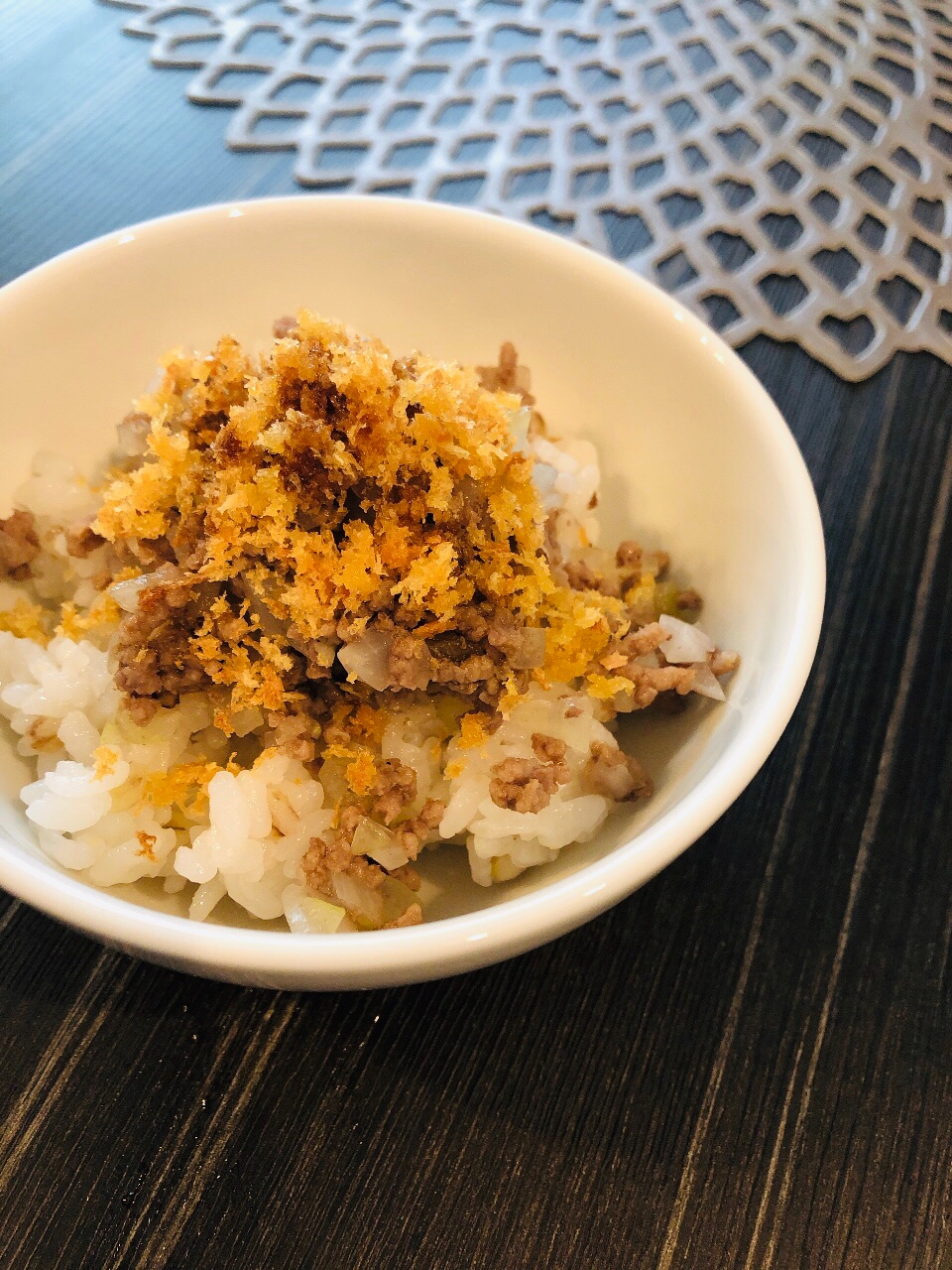 【火不要で100円以下丼】メンチカツ風丼