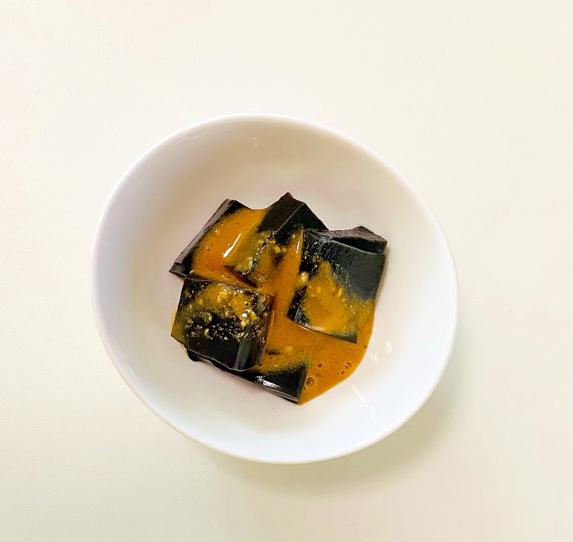 黒胡麻豆腐で簡単冷菓子