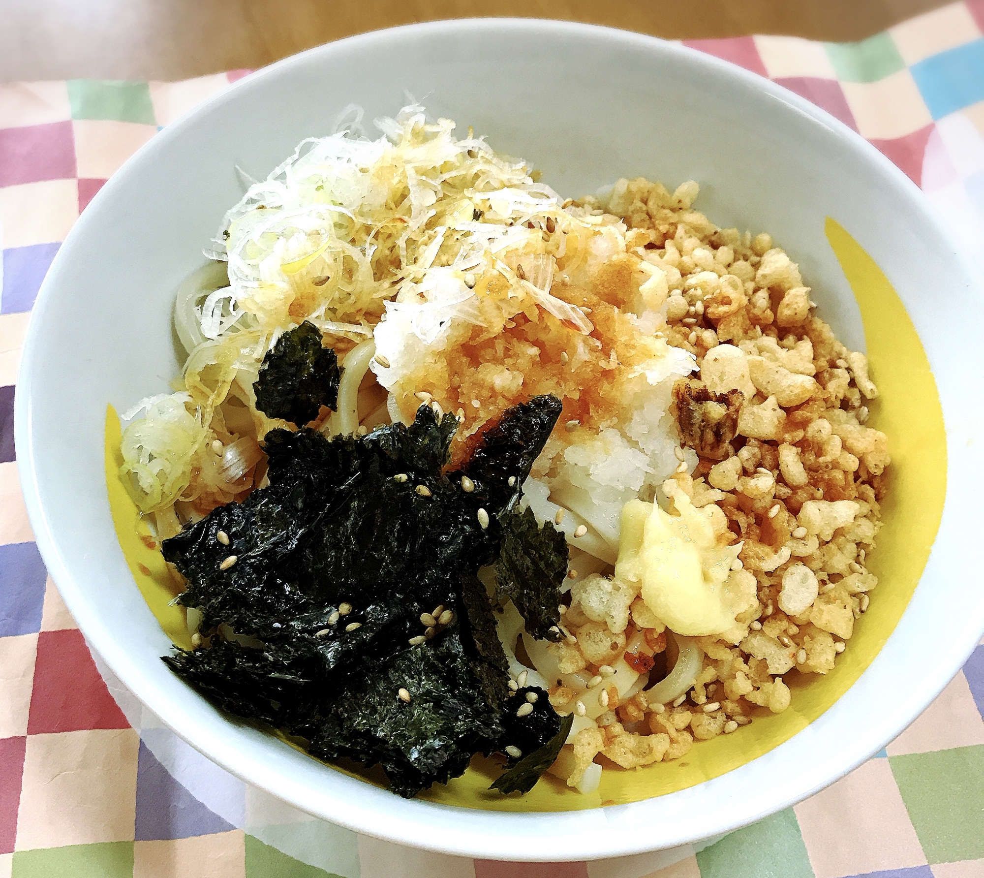 讃岐うどんで醤油うどん