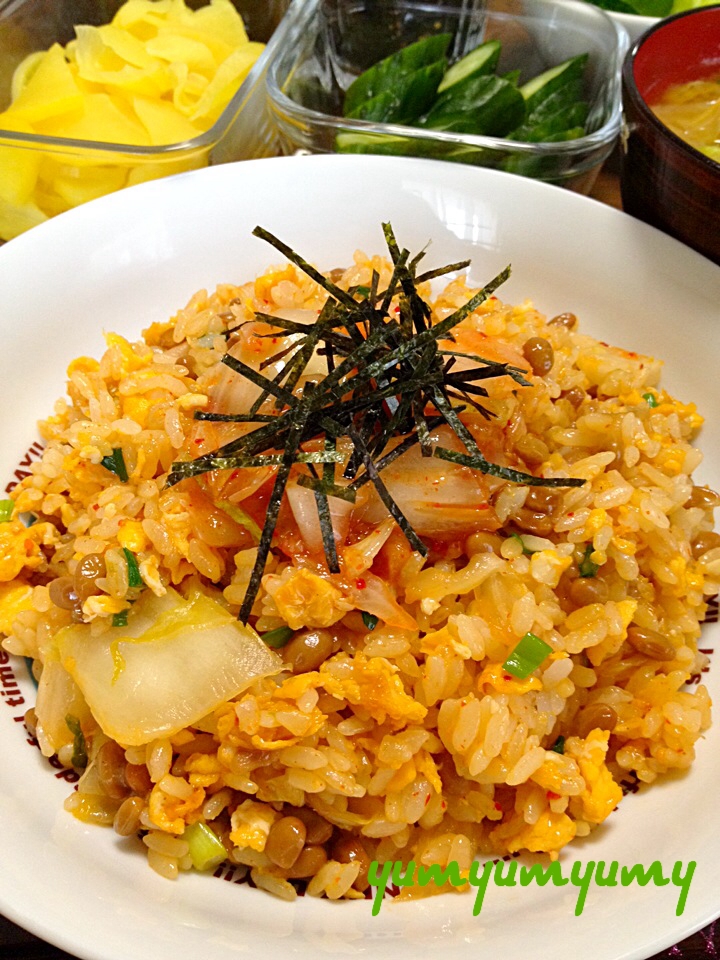 キムチ納豆炒飯です☆ぼっち飯wにも！チャチャッとね