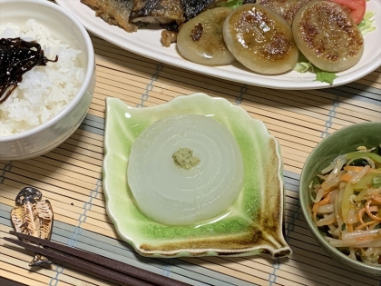 玉ねぎ丸ごと醤油漬け