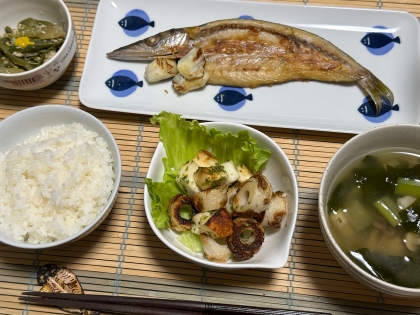 ちくわとはんぺんの青粉マヨ炒め