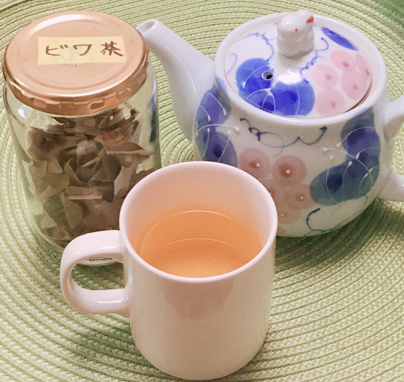 びわの葉でびわ茶✧˖°