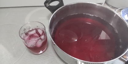 赤紫蘇ジュースでさっぱり
