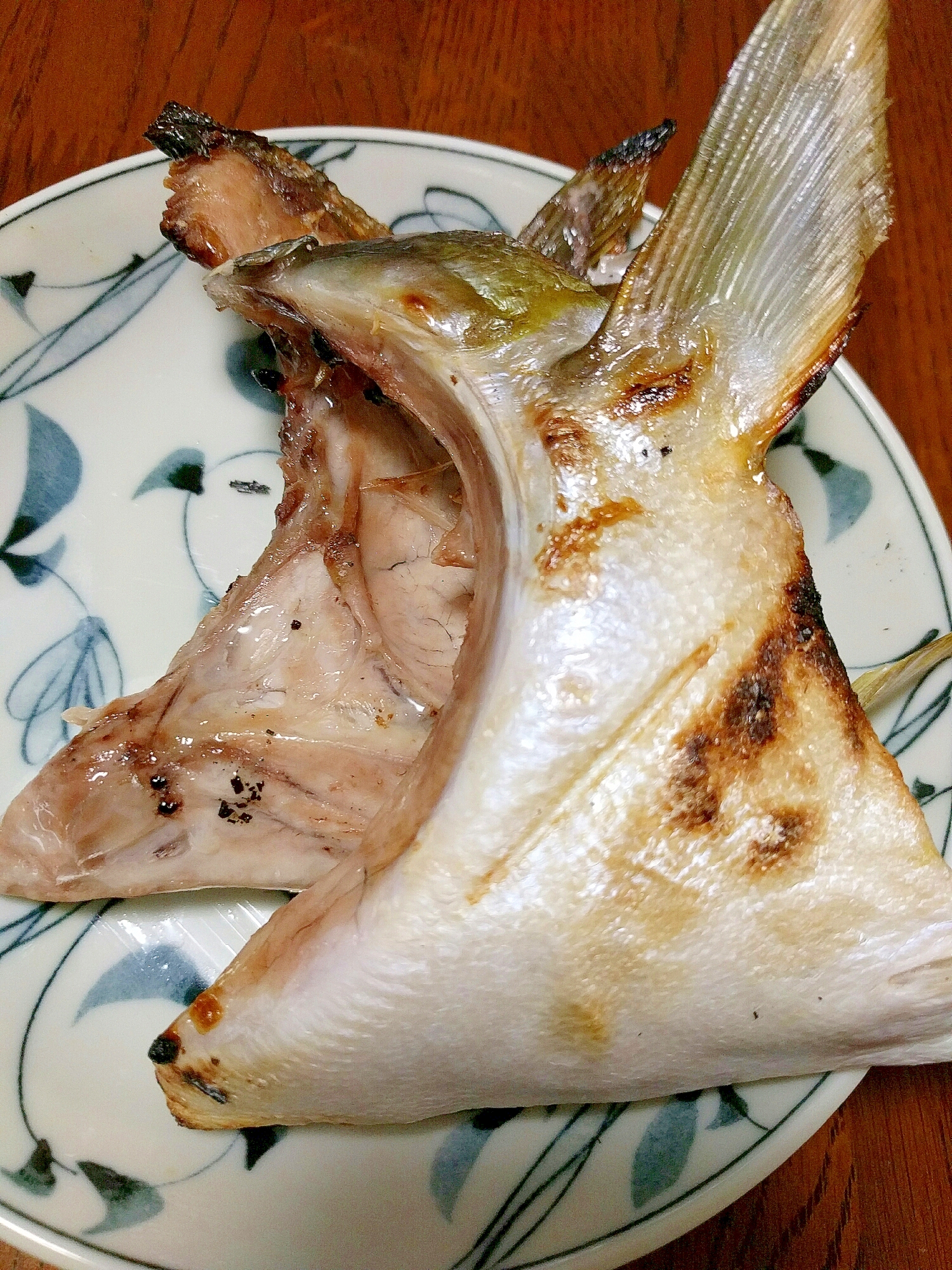 スーパーで見つけたら即買 ブリカマの塩焼き レシピ 作り方 By 姉さん 楽天レシピ スーパーで見つけたら即買 ブリカマの塩焼き レシピ 作り方 By 姉さん 楽天レシピ