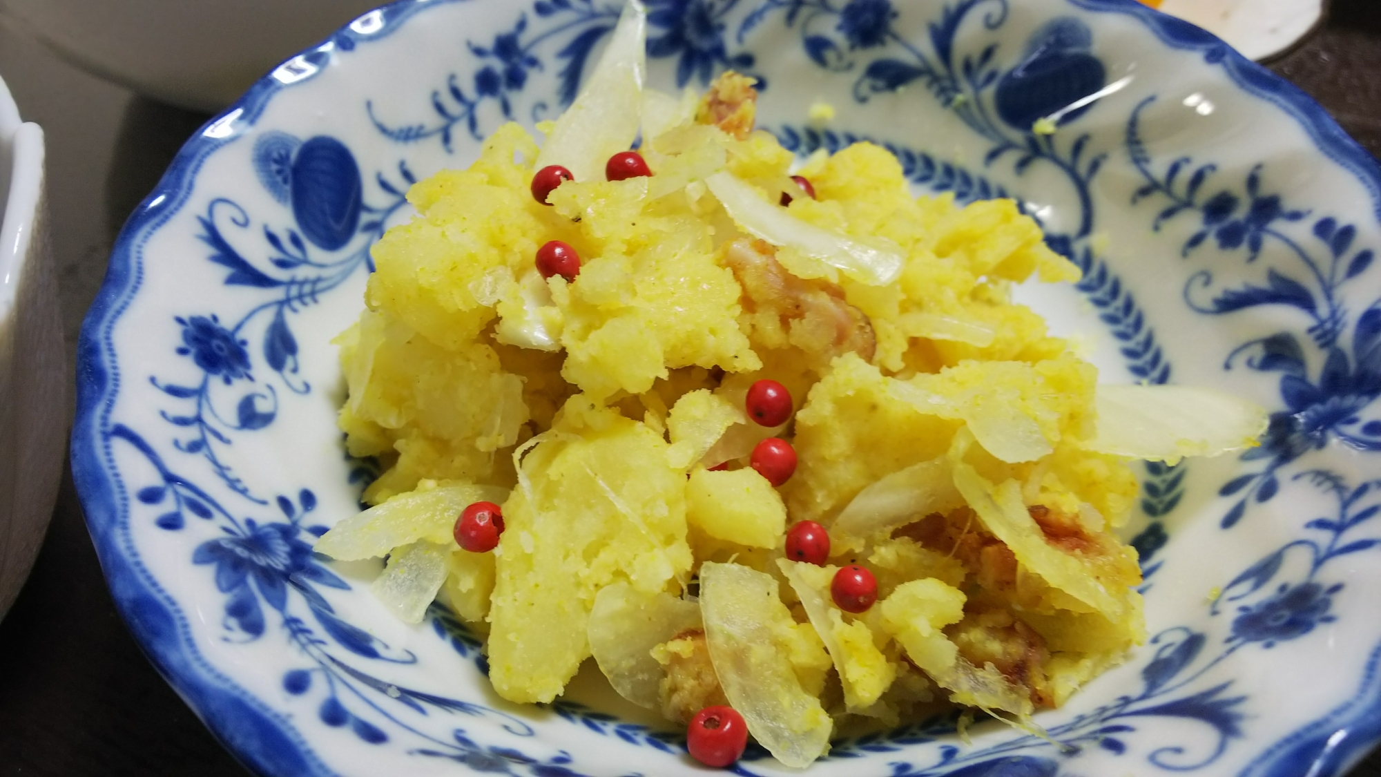 カレー風味のポテトサラダ