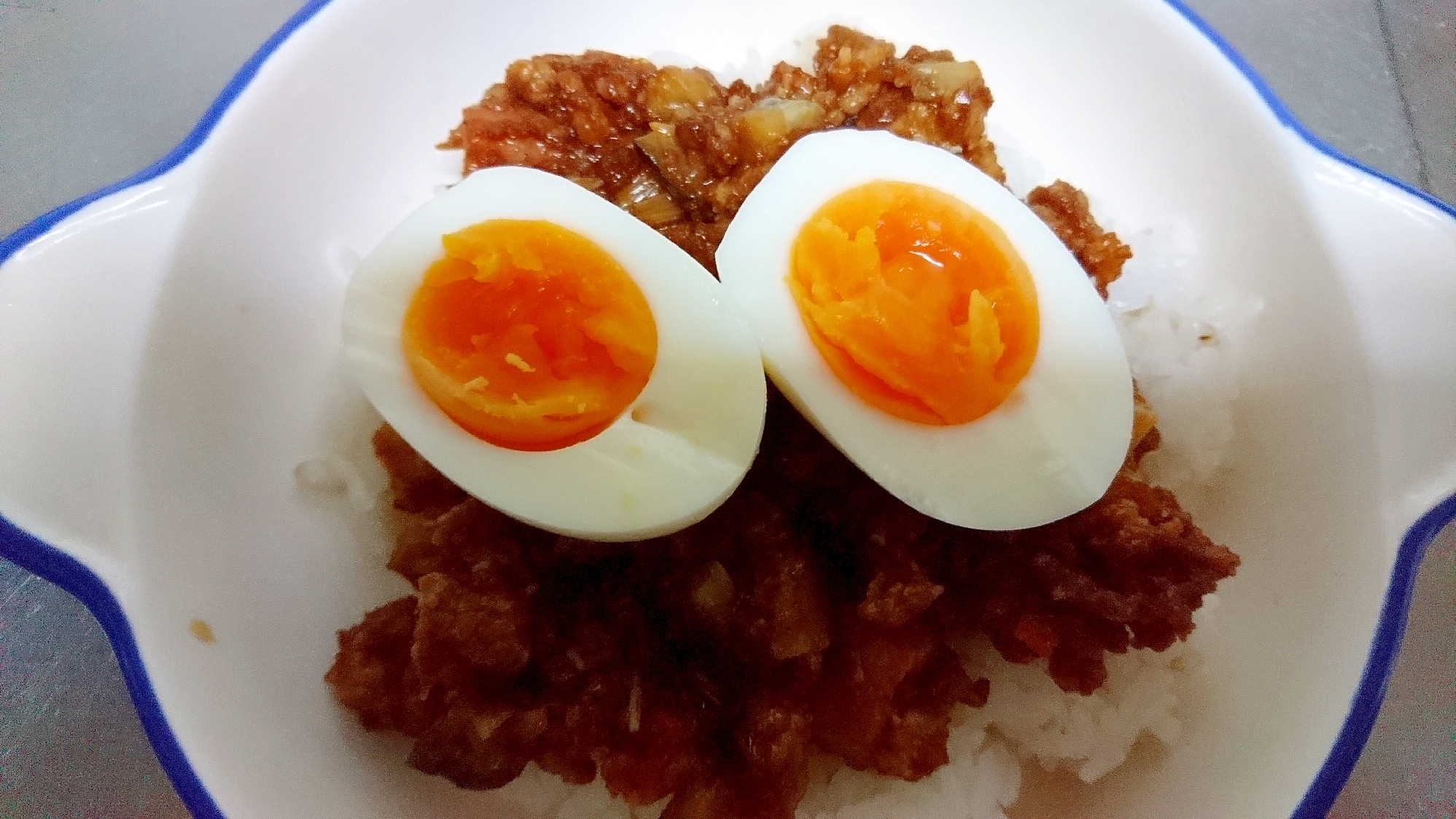 豚ロース肉でドライカレー