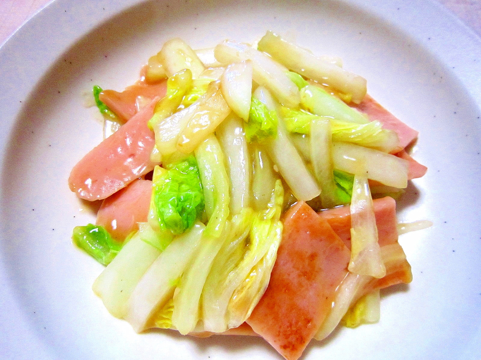 白菜と魚肉ソーセージのあんかけ煮