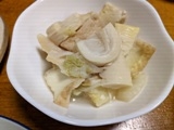 厚揚げ、タケノコ、白菜を煮ました。おいしかったです。
