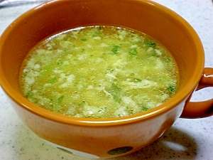 残った餃子の具で簡単おいしいスープ