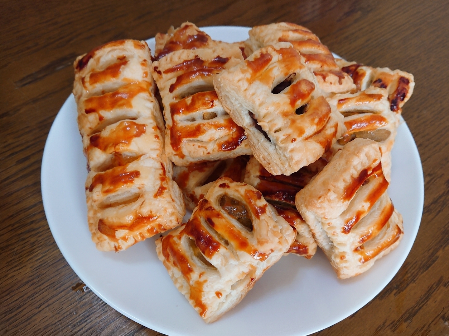 冷凍パイシートでりんご チョコ あんこパイ レシピ 作り方 By まげ太郎 楽天レシピ 冷凍パイシートでりんご チョコ あんこパイ レシピ 作り方 By まげ太郎 楽天レシピ