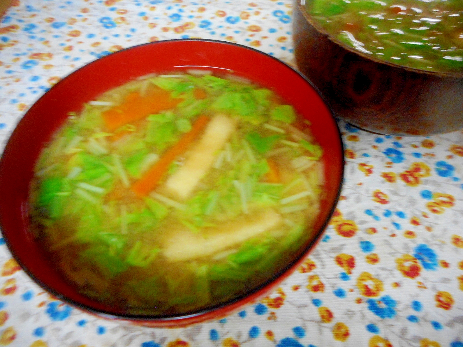 人参と水菜の味噌汁