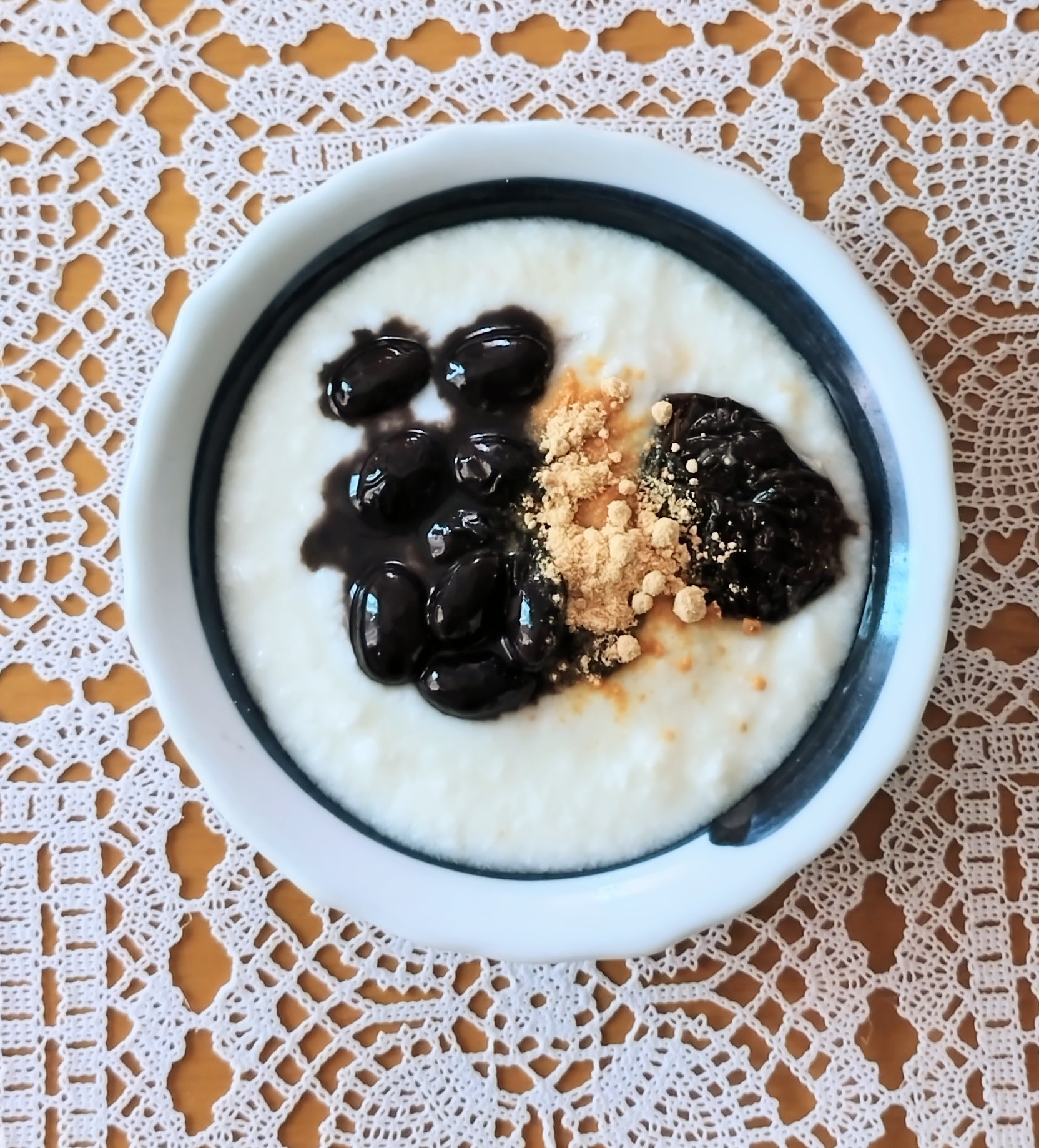 黒豆とプルーンのきな粉ヨーグルト◇