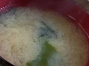 電子レンジ‎&マグカップde豆腐わかめスープ✧˖°