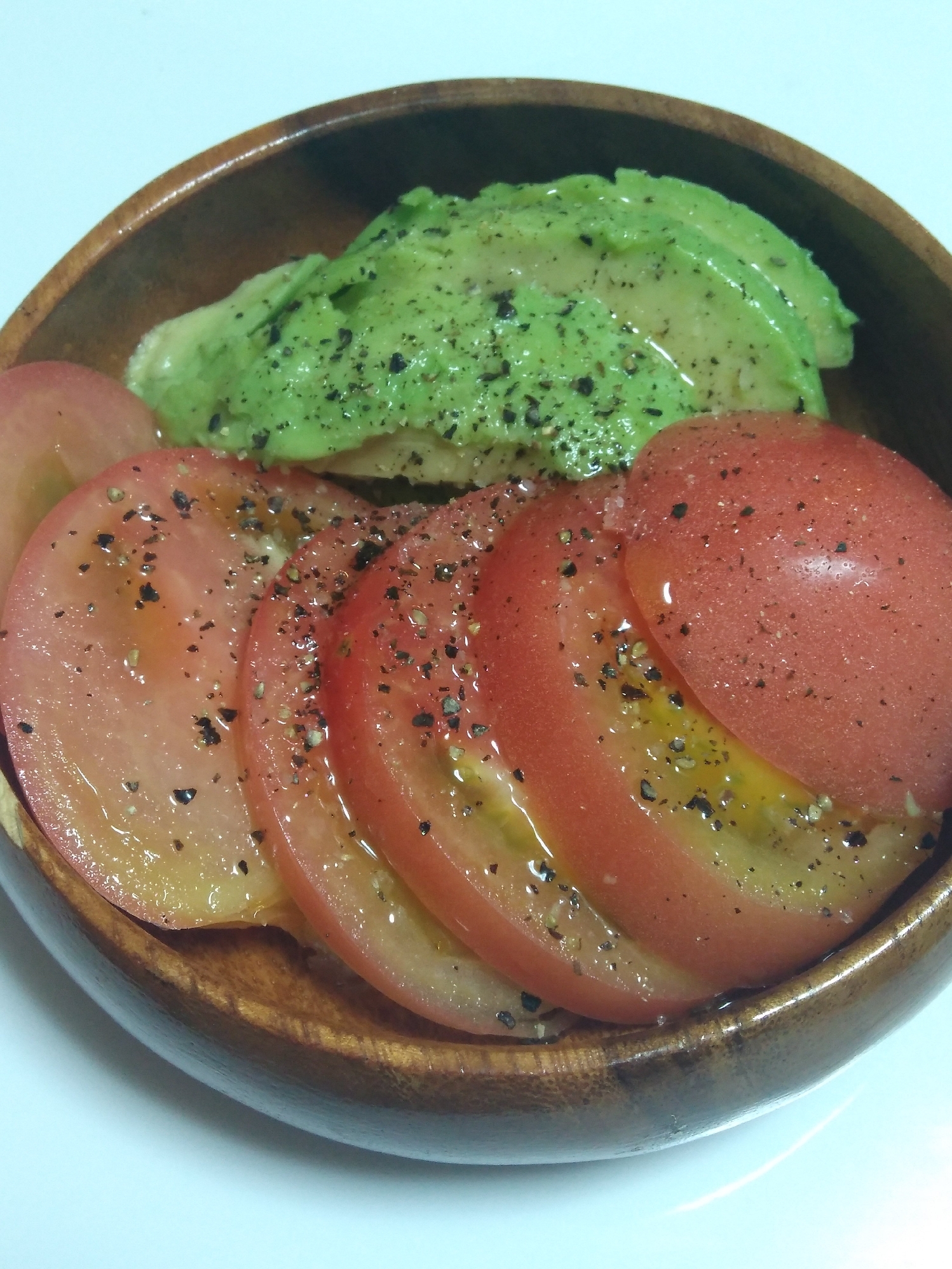 野菜を味わう！トマトアボカド