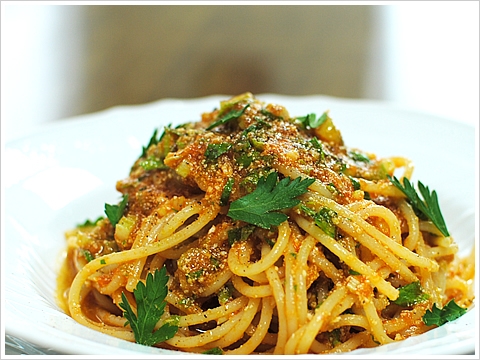 セロリとポモドーロの冷製スパゲッティーニ