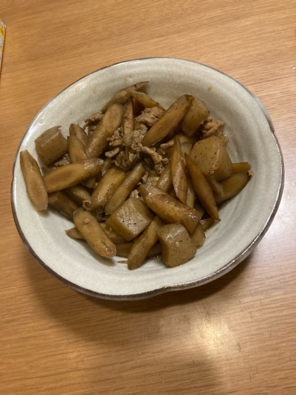 お箸が止まらない！ゴボウの甘辛煮