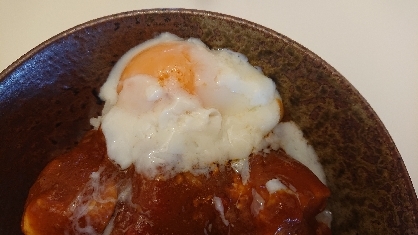 カレーの上に乗せました！ 火傷もなく、ほとんど放置で作れるのに感動しました。 ありがとうございます！