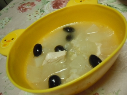 本日の小太郎バージョンは・・・
大根と玄米と蒸し黒豆です～ ( *´艸)ﾑﾌﾌ 
週に１回は食べたくなるわん（✪∀✪)❤❤
今回も美味しかったですぅ❤ゴチです❤
