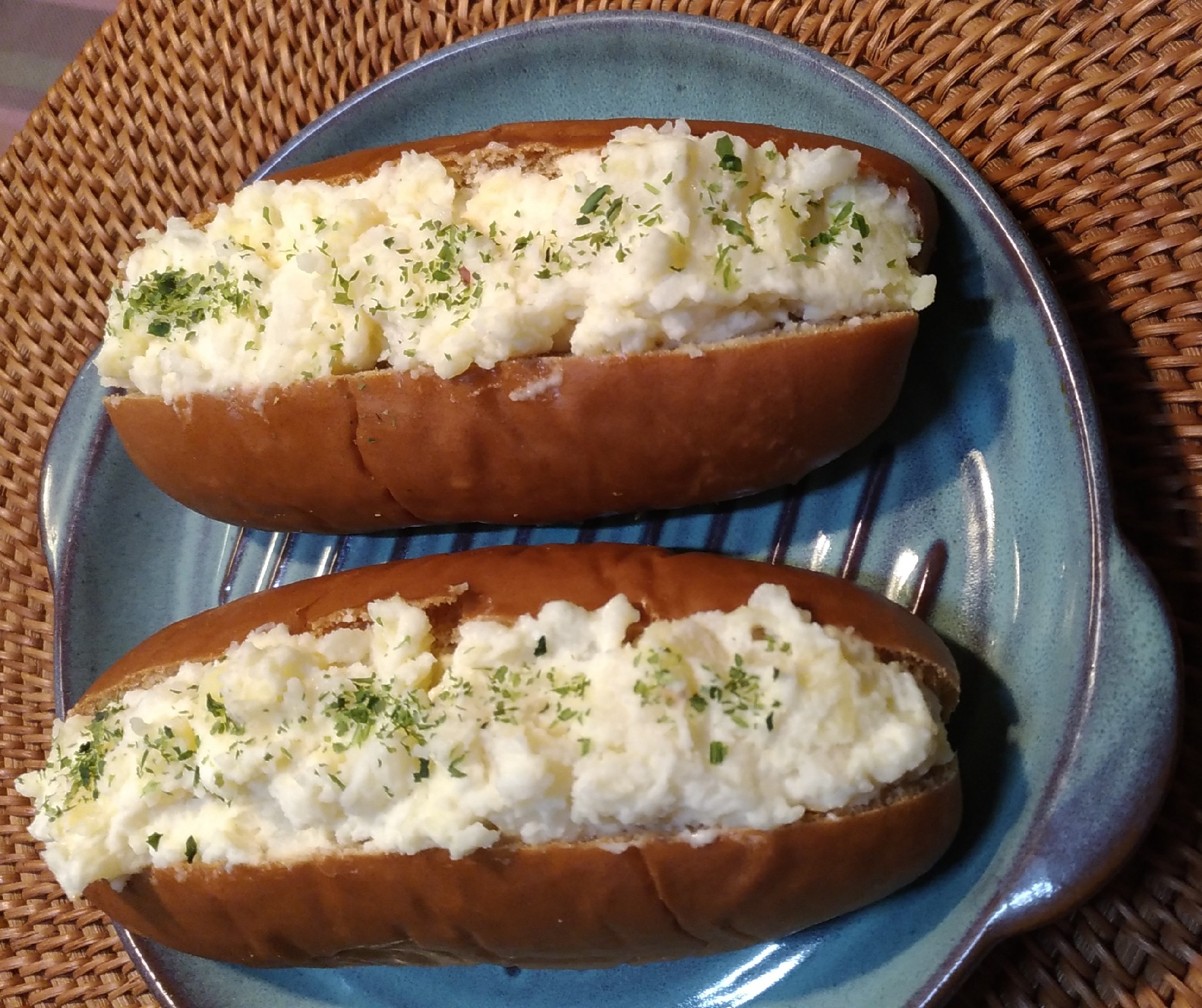 シンプルで美味しいポテトコッペパンサンド