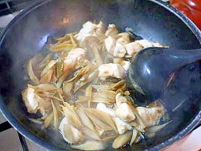 「五鉄」の軍鶏鍋風煮物