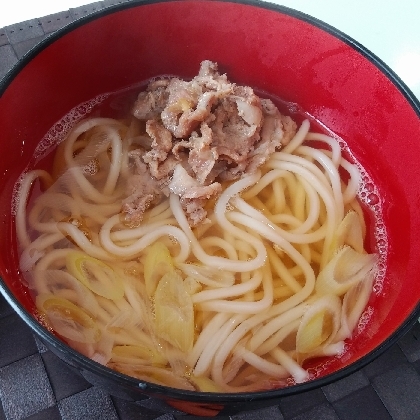 休日ランチにササッと。白だしでさっぱり＆甘辛味のお肉でしっかり満足♪おいしく頂きました！