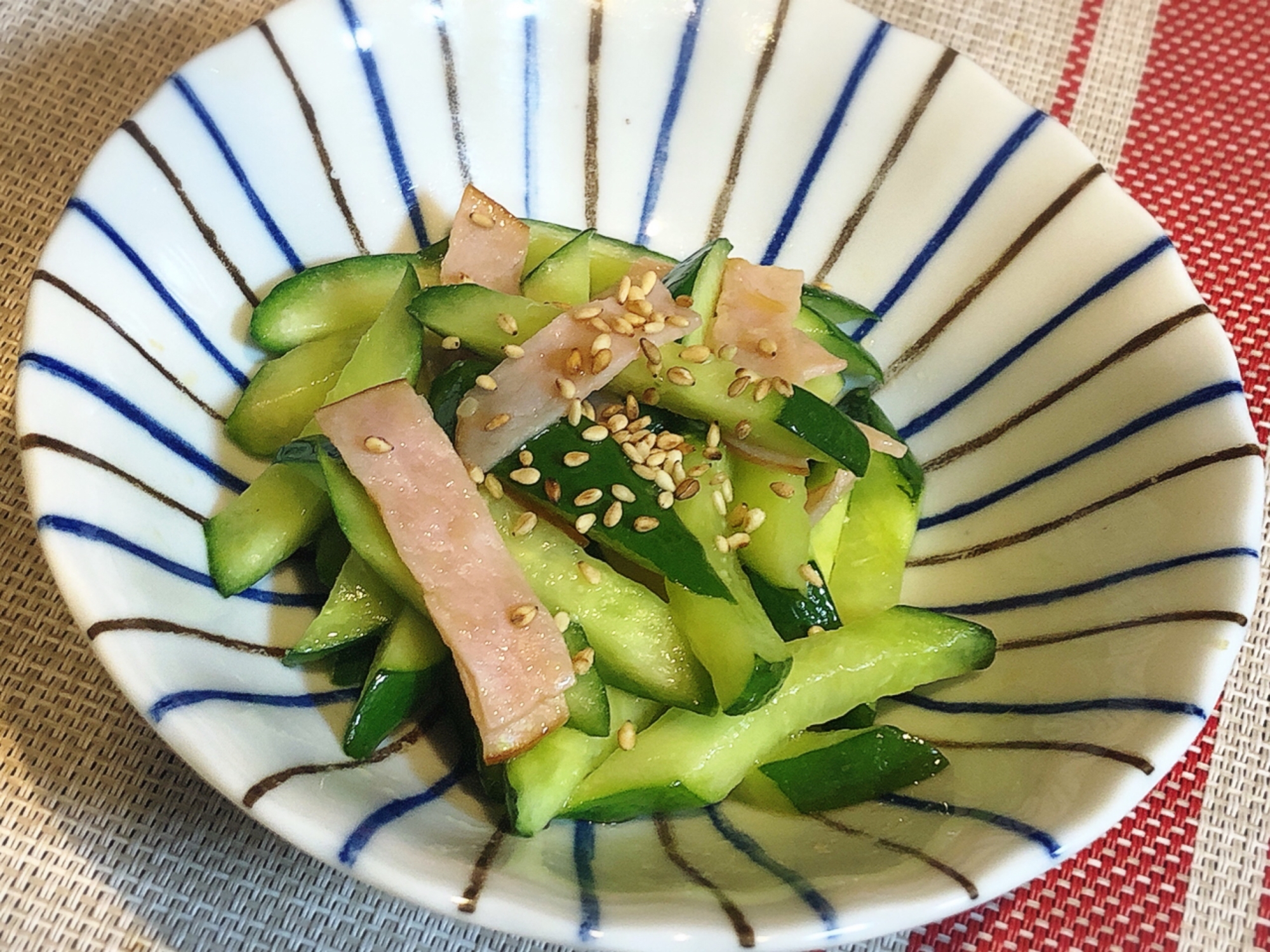 胡瓜とハムのラー油炒め