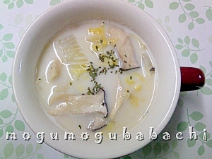 エリンギと白菜の牛乳スープ