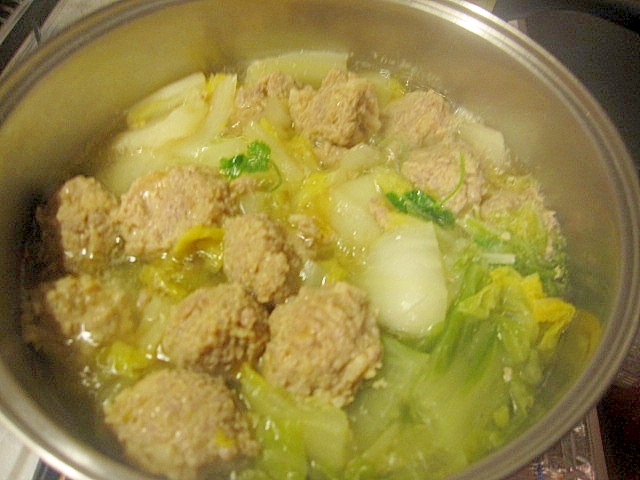 白菜の肉団子鍋