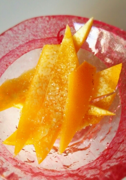 グレープフルーツではない柑橘類で作ってみました。甘味の中のほのかな酸味がたまらないですね(^～^)