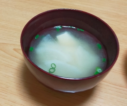 だいこんと豆腐の味噌汁