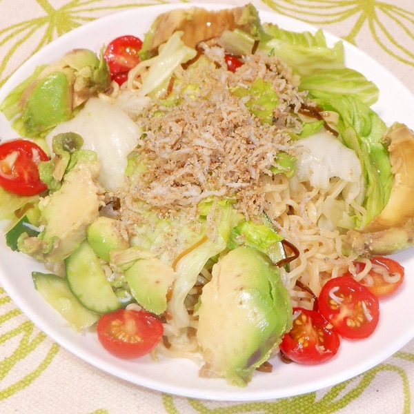 夏に美味しい しらすと塩昆布でラーメンサラダ レシピ 作り方 By ひーじゃーまん 楽天レシピ 夏に美味しい しらすと塩昆布でラーメンサラダ レシピ 作り方 By ひーじゃーまん 楽天レシピ