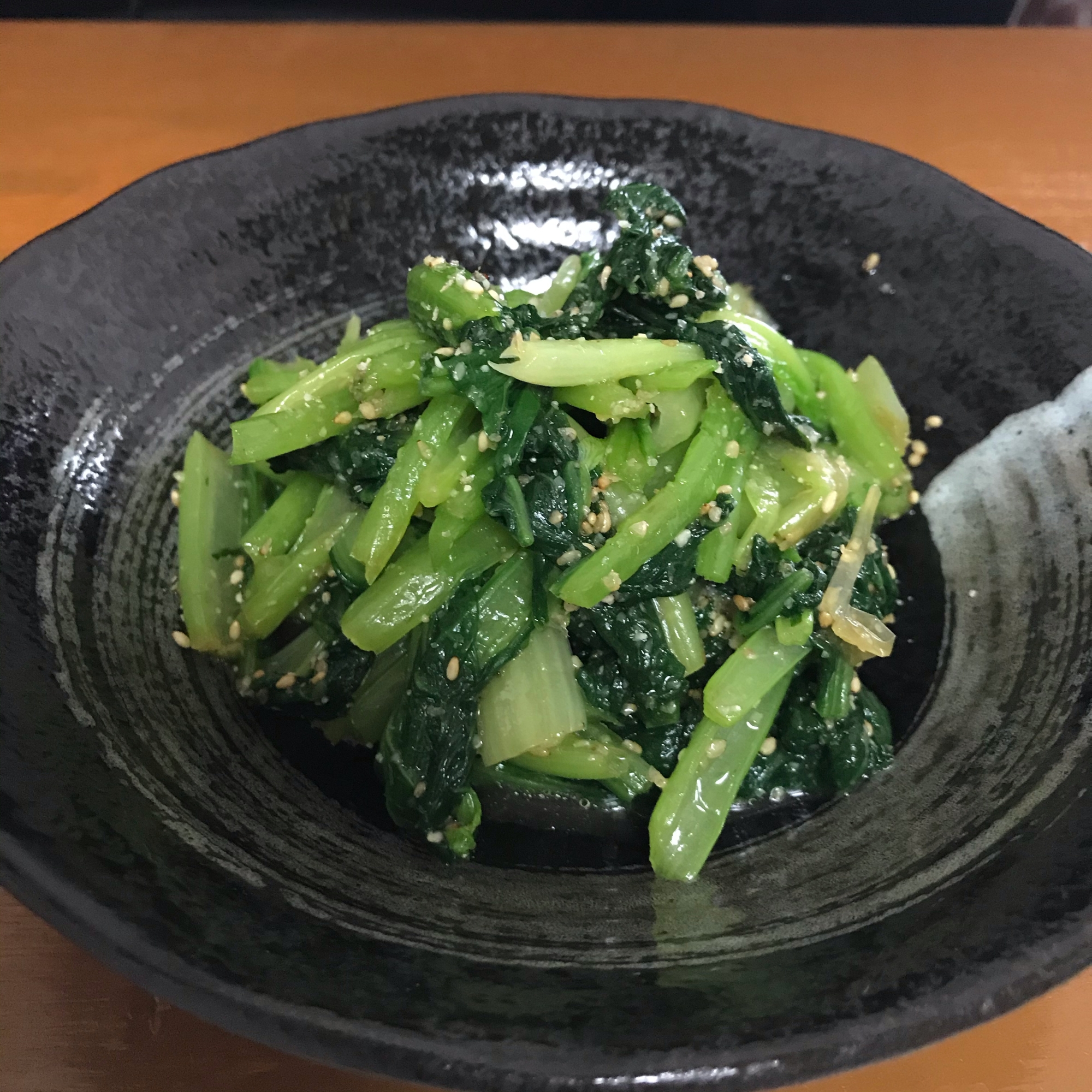 簡単おいしい⭐︎小松菜のナムル