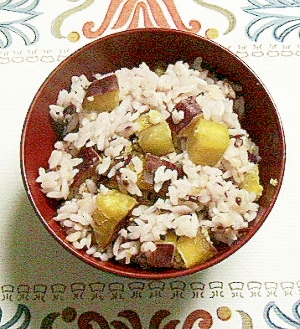 初心者でも簡単にできる さつまいもご飯 雑穀米 レシピ 作り方 By Kirara 楽天レシピ