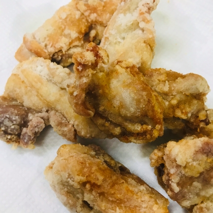 鶏もも肉のジューシー塩唐揚げ