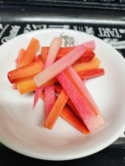 簡単！おもてなしにも！大根と人参のピクルス