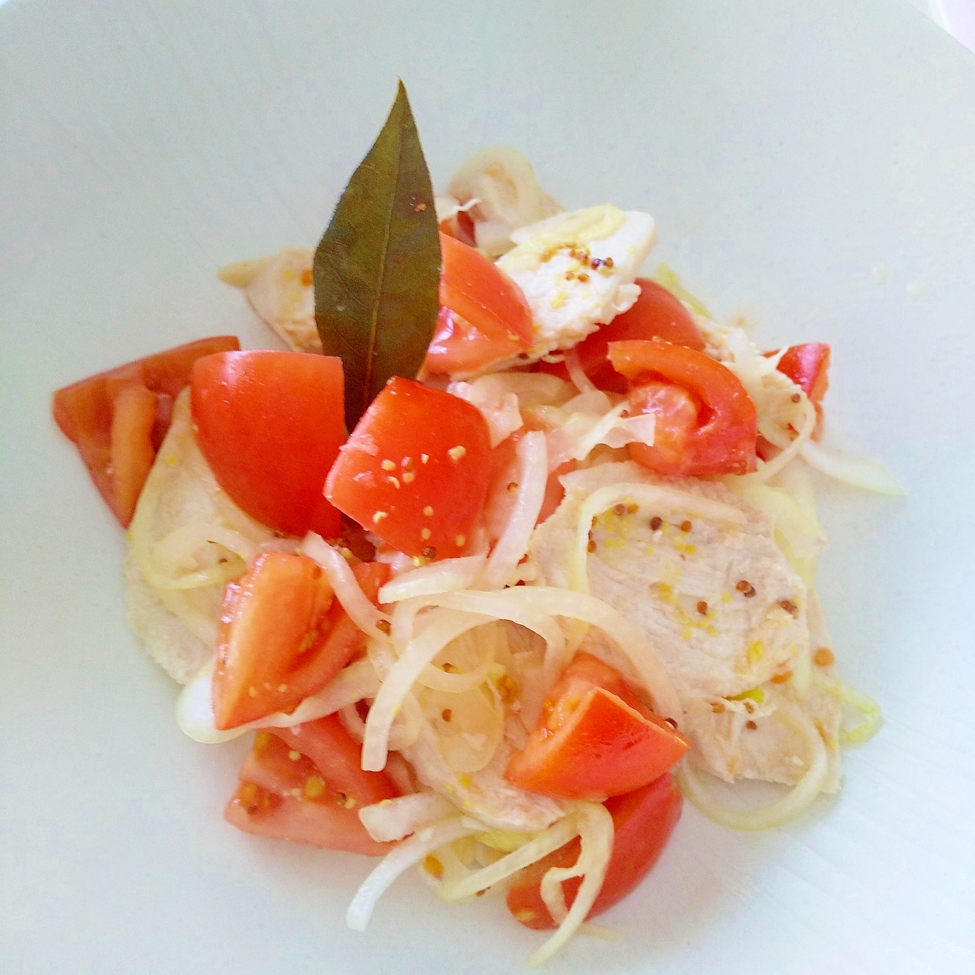 鶏胸肉とトマトの蜂蜜マリネ♪　作り置きにも♪