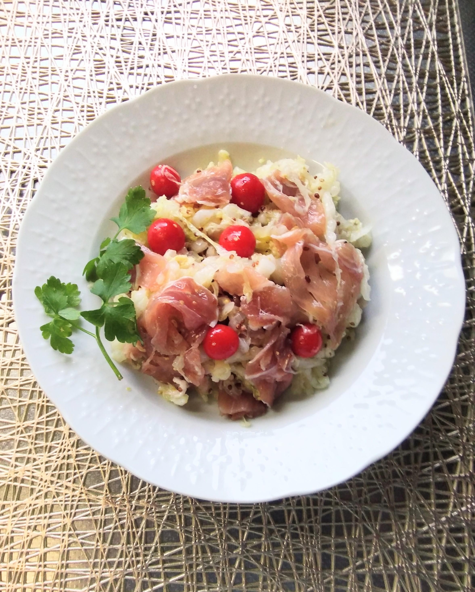 おもてなしに☆生ハムと白菜とプチトマトのマリネ