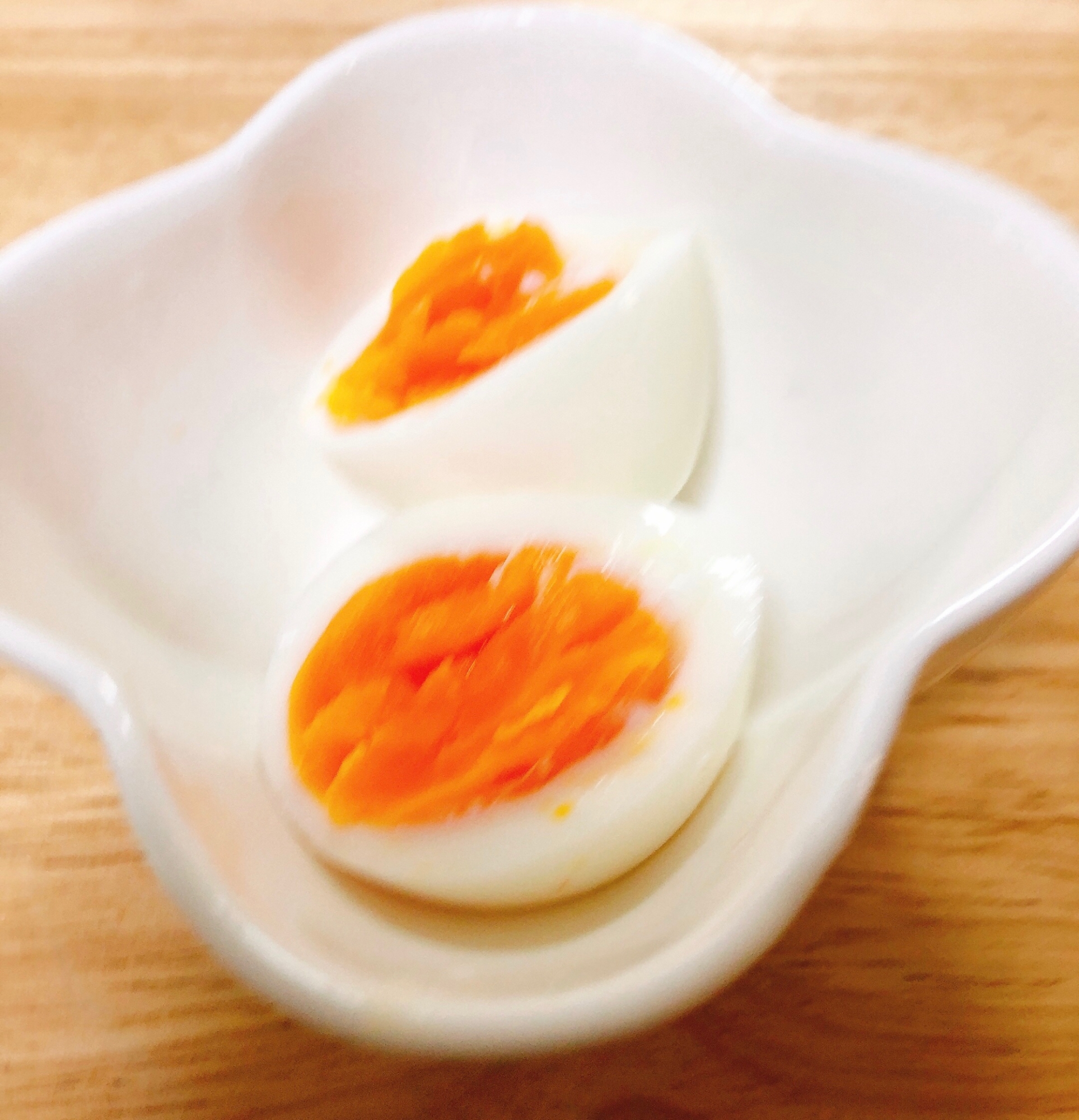 失敗しないꕤ オレンジ色の半熟ゆで卵