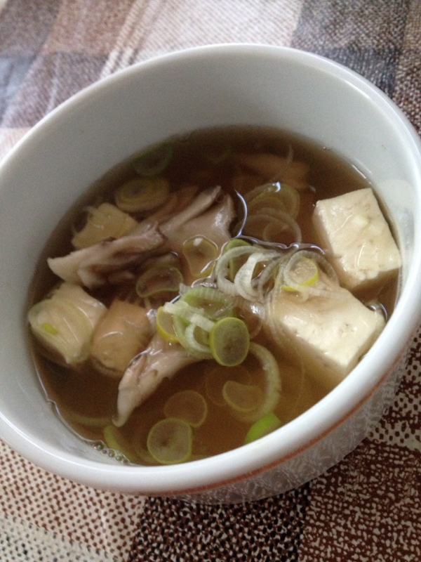 豆腐と舞茸の和風スープ