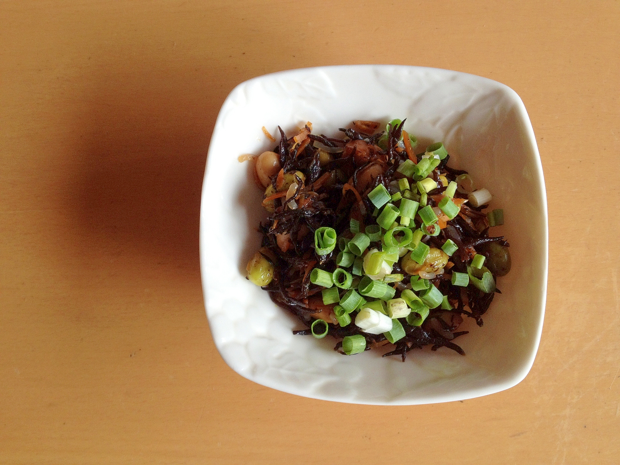 牛肉で芽ひじきの煮付け