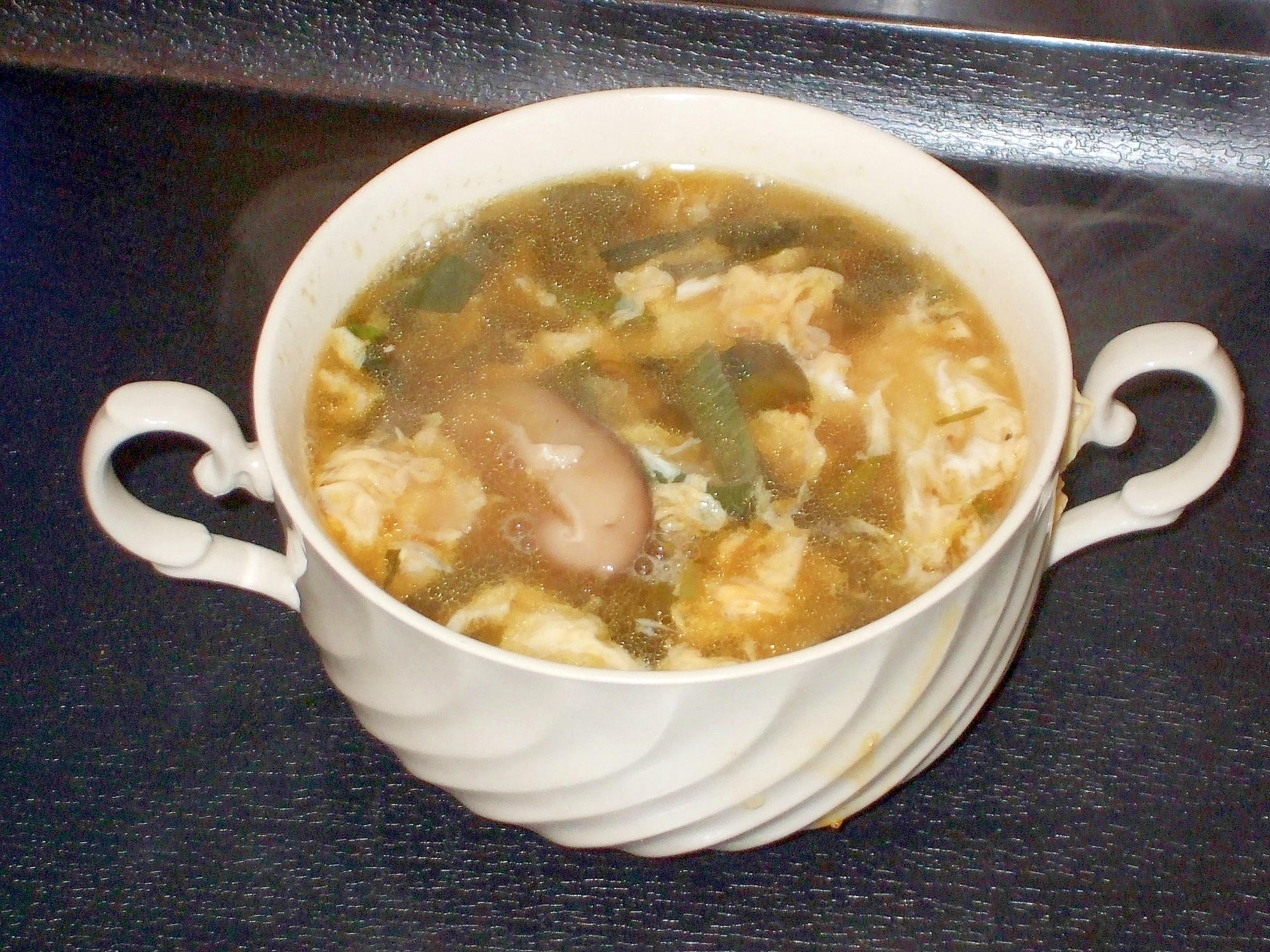 お鍋の残り物で作るサンラータンスープ