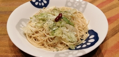 キャベツとアンチョビのパスタ