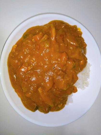 市販ルーで簡単まったりドライカレー