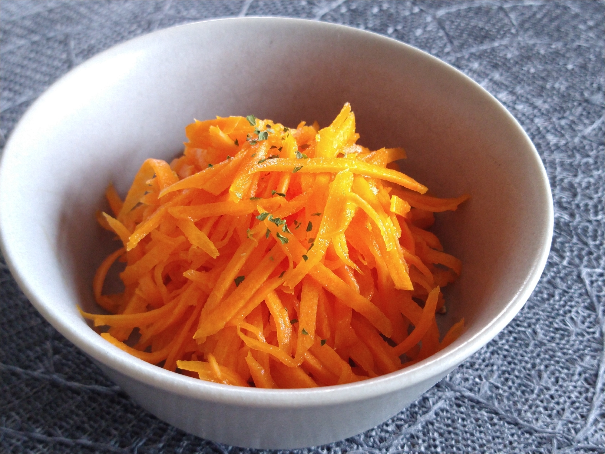 野菜の甘味で優しいお味 人参のラペ